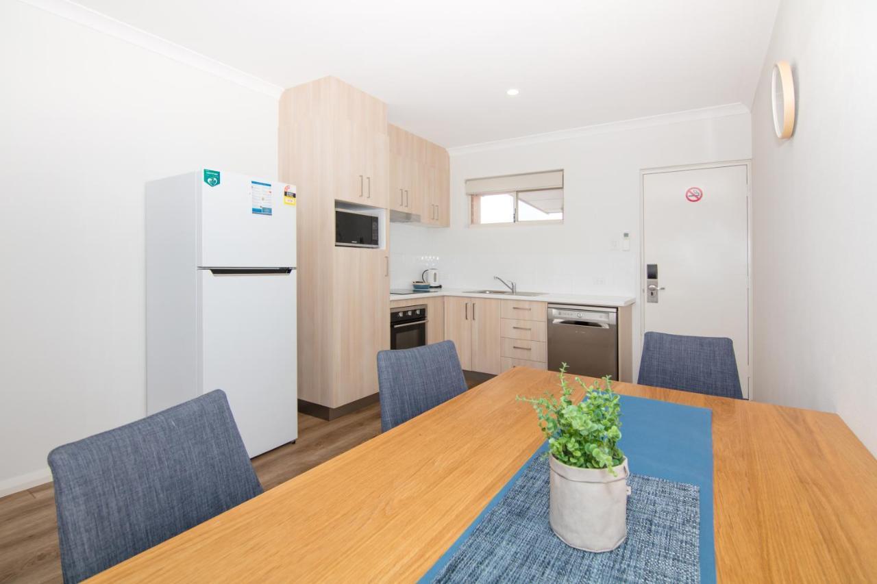 Jurien Bay Motel Apartments Exterior photo